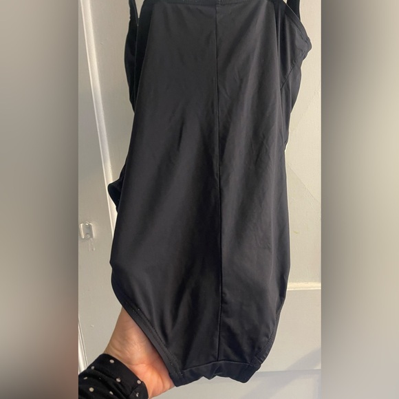 La Blanca Ivory Black Striped One Piece Bathing Swim Suit Sz 10 - Picture 4 of 5